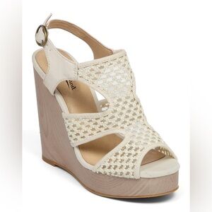 Lucky Brand Wedge Sandal Remmy Woven Heel Beige sandals Boho women’s Size 9